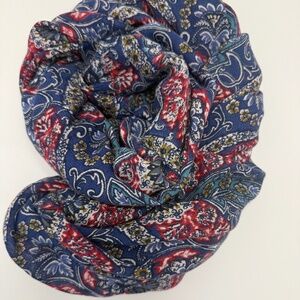 GAP Wool/Cotton Scarf/Wrap Paisley